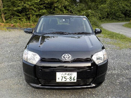 八戸400そ7586（トヨタ）正面